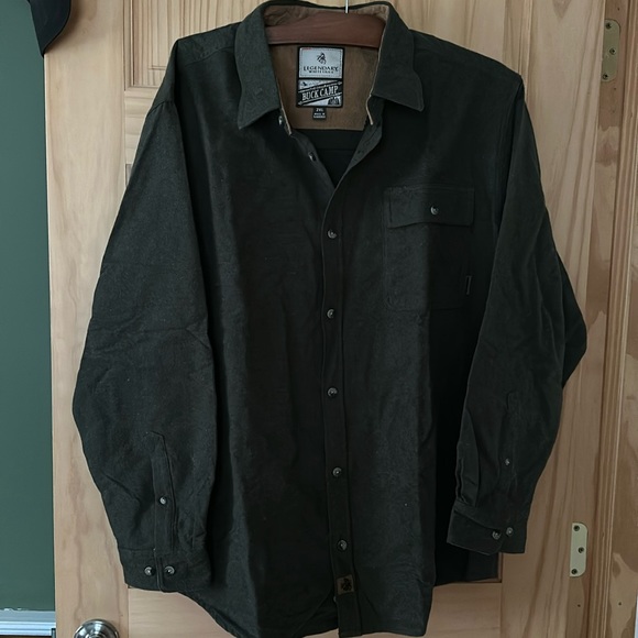 Other - Legendary Whitetails button up